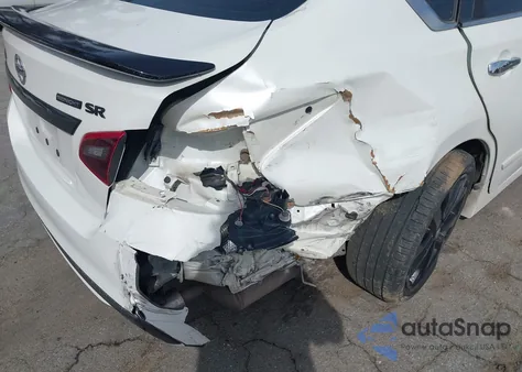 2018 Nissan Altima 2.5 Sr from USA, damaged, VIN 1N4AL3AP0JC234962